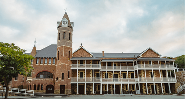 Albany campus image