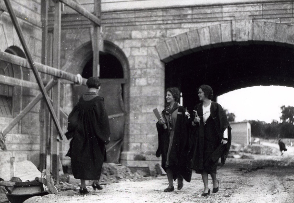 Historical photo of students walking on UWA Campus