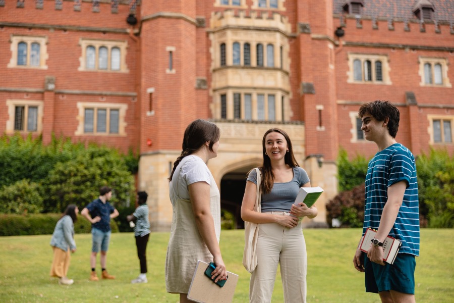 friends outside college